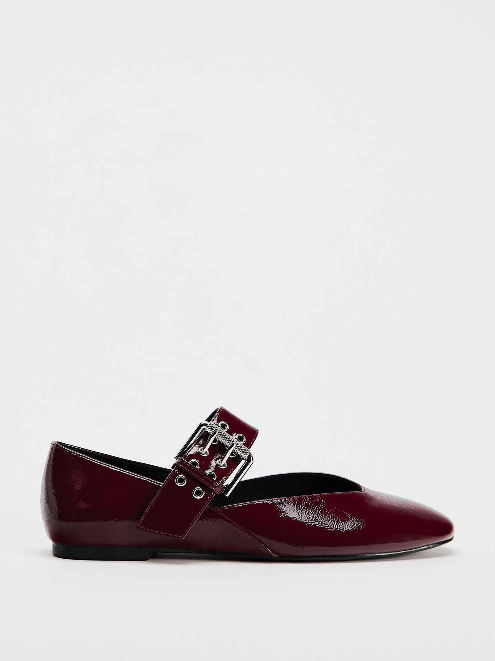 Buckle ballerina flats