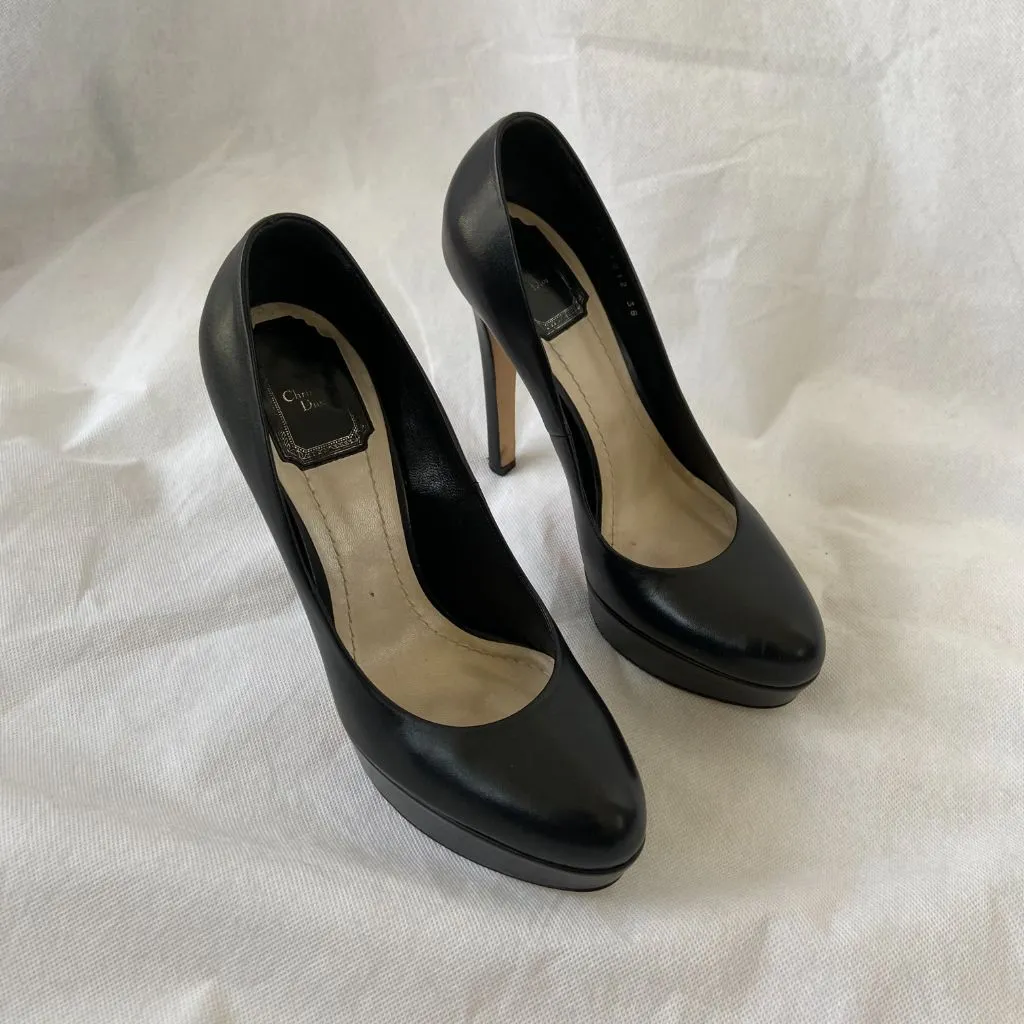 Dior black leather almond toe platform pumps, 38