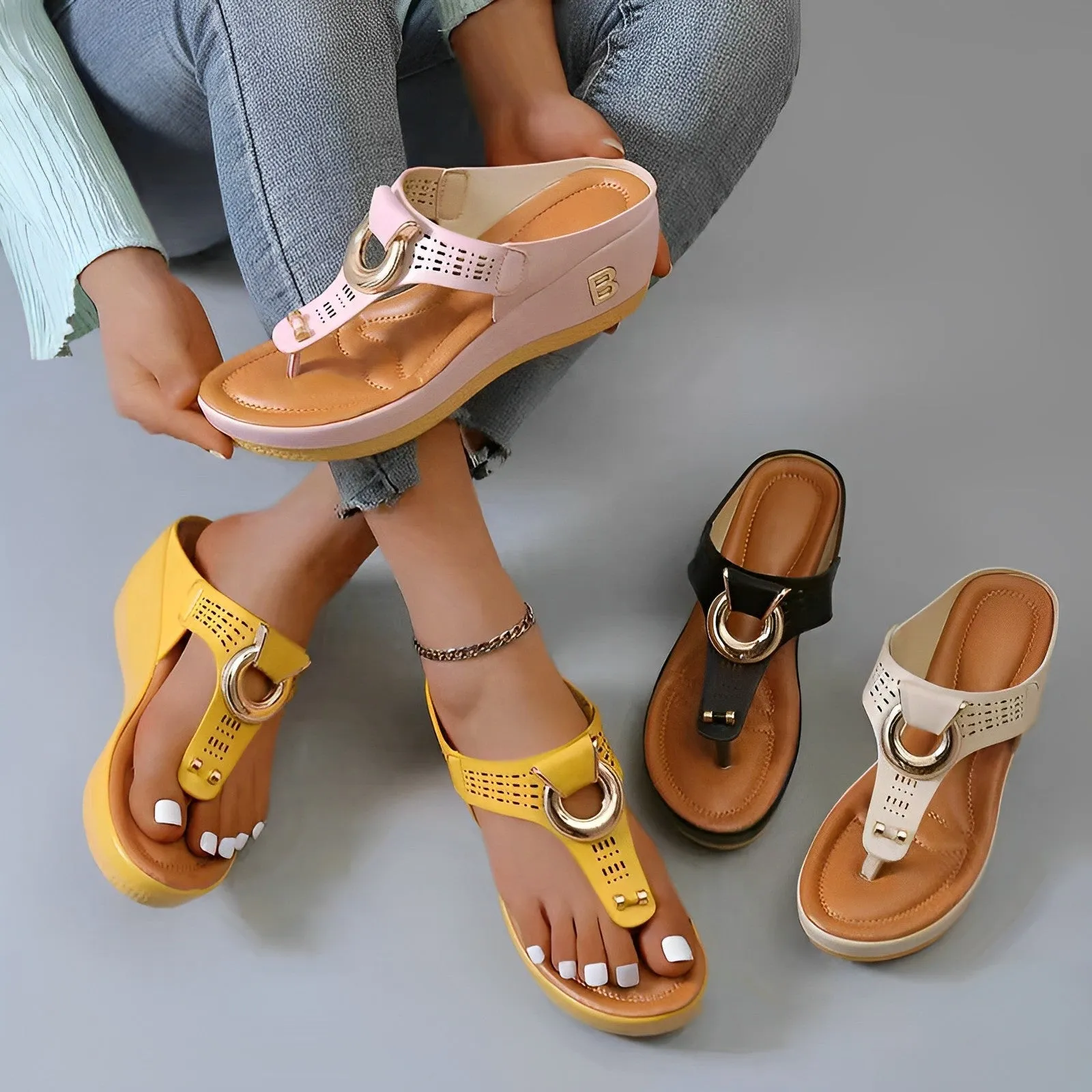 Octavia | Solsikke Wedge Flip Flops