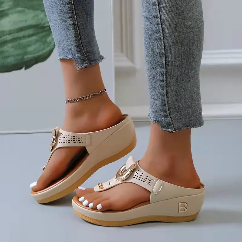 Octavia | Solsikke Wedge Flip Flops