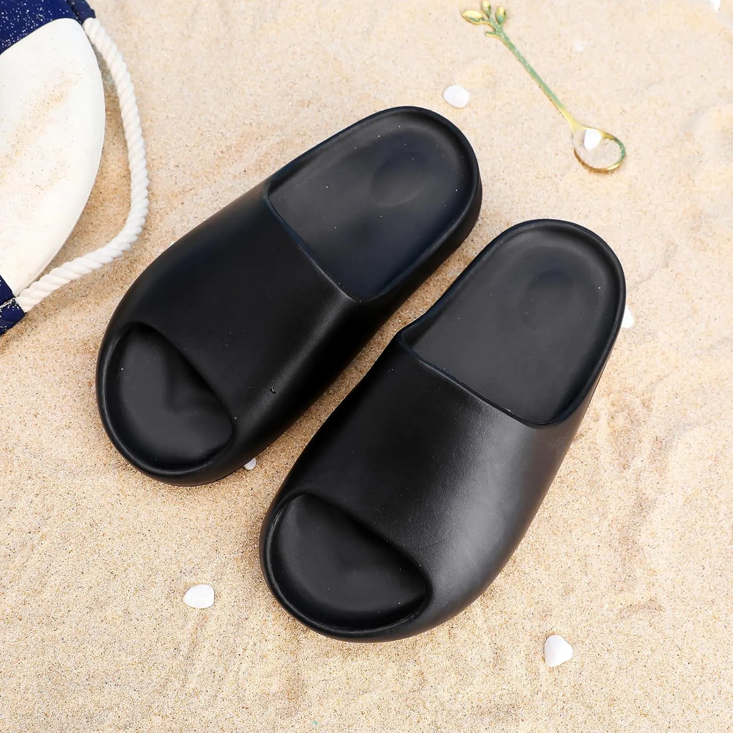 XTJSCBDSH Kids Cloud Slides Boys Girls Pillow Slippers ?C Slip-On Slide Sandals, Summer Beach Pool Shoes, Indoor and Outdoor